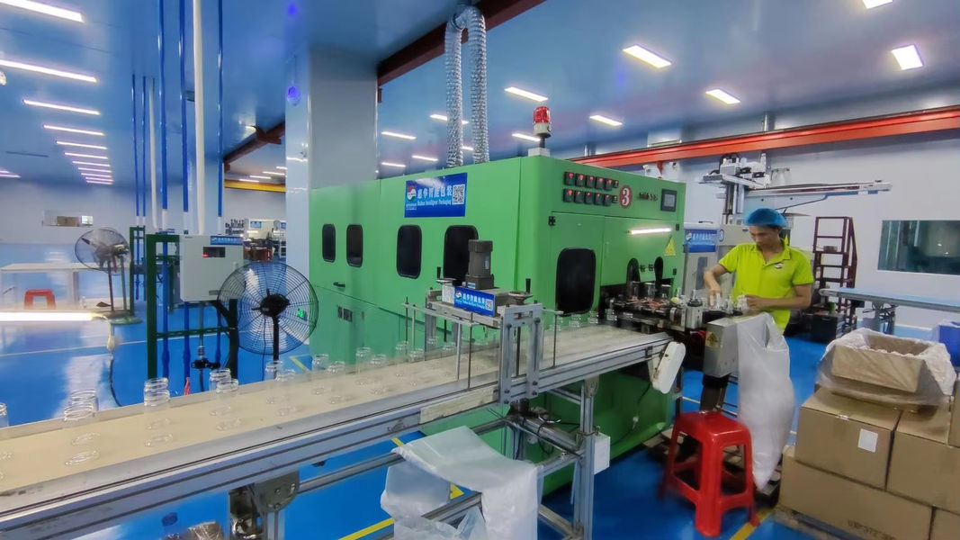 Guangzhou Huihua Packaging Products Co,.LTD üretici üretim hattı