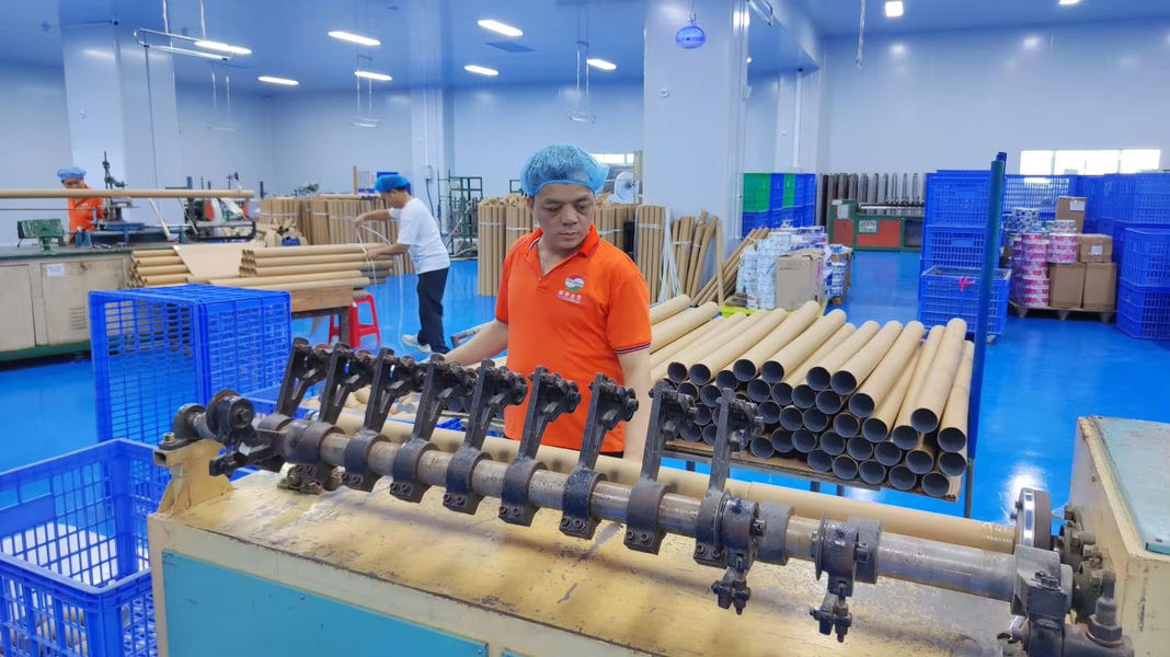 Guangzhou Huihua Packaging Products Co,.LTD üretici üretim hattı
